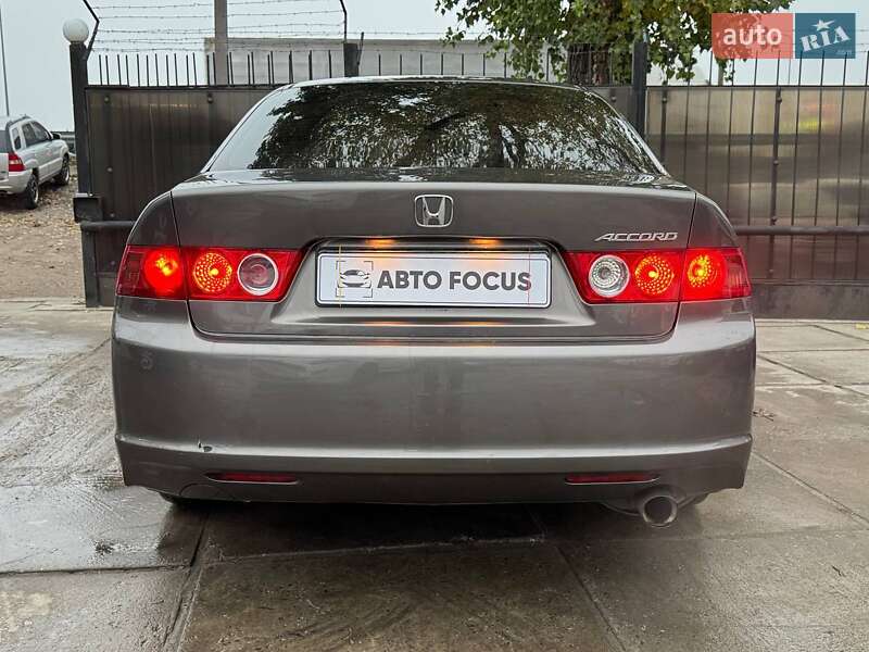 Седан Honda Accord 2008 в Киеве