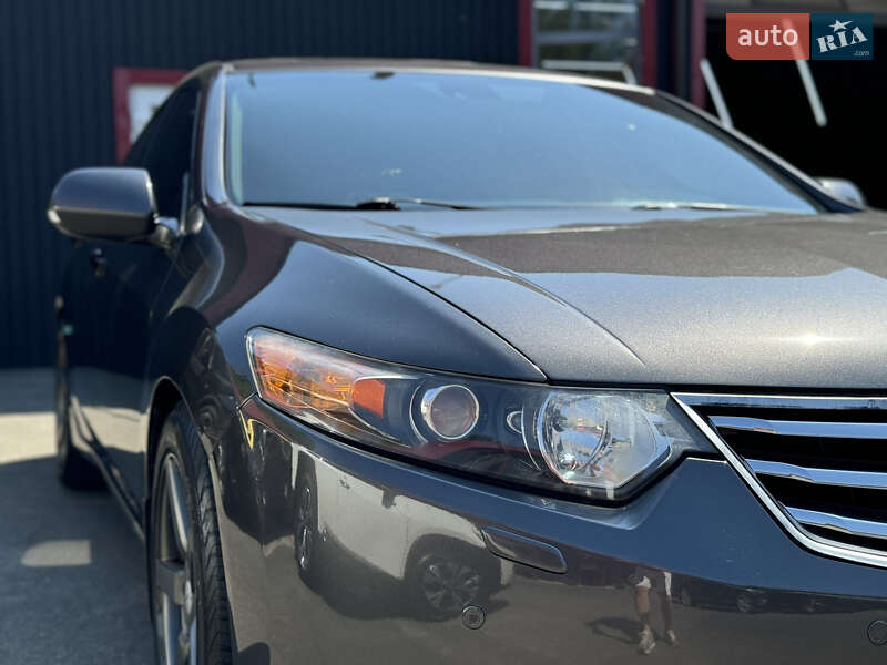 Седан Honda Accord 2008 в Киеве