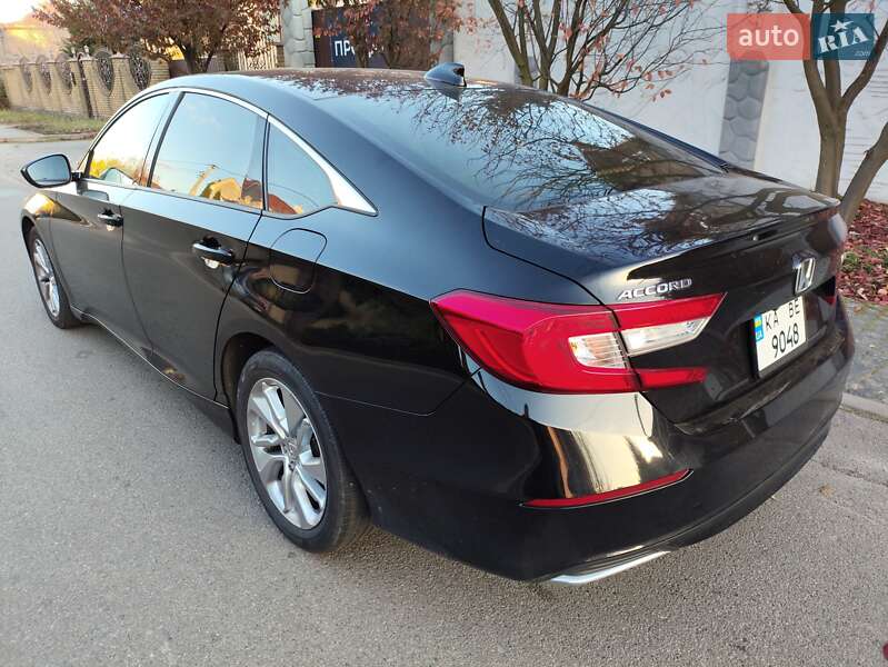 Седан Honda Accord 2019 в Киеве фото 12 Седан Honda Accord 2019 в Киеве