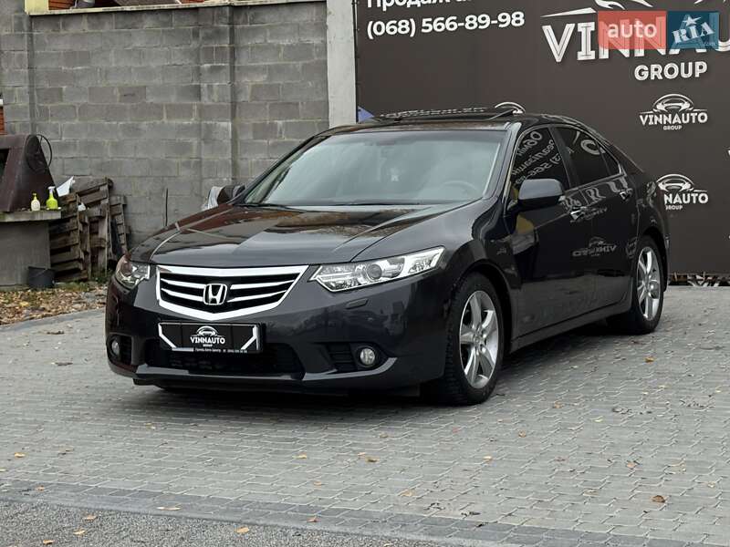 Седан Honda Accord 2012 в Виннице