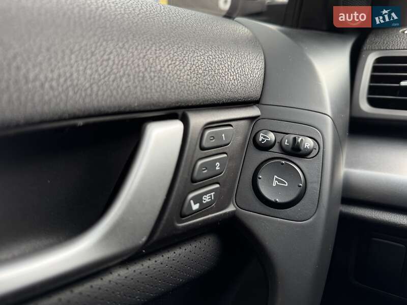 Седан Honda Accord 2012 в Виннице