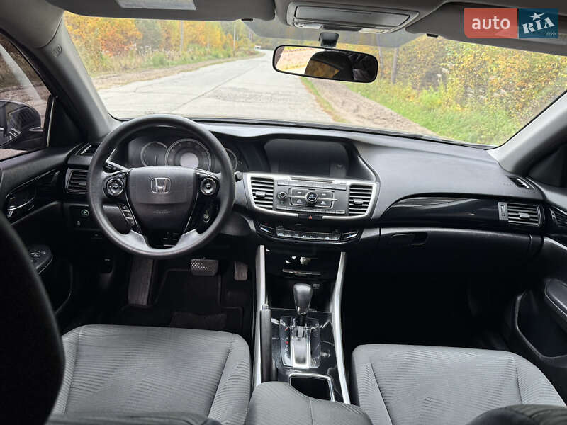 Седан Honda Accord 2017 в Нетішині