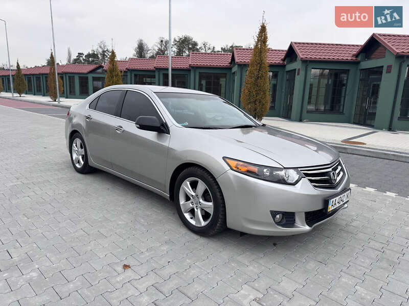 Седан Honda Accord 2008 в Киеве