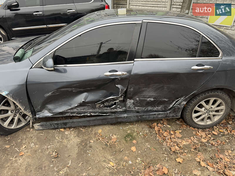 Седан Honda Accord 2006 в Киеве