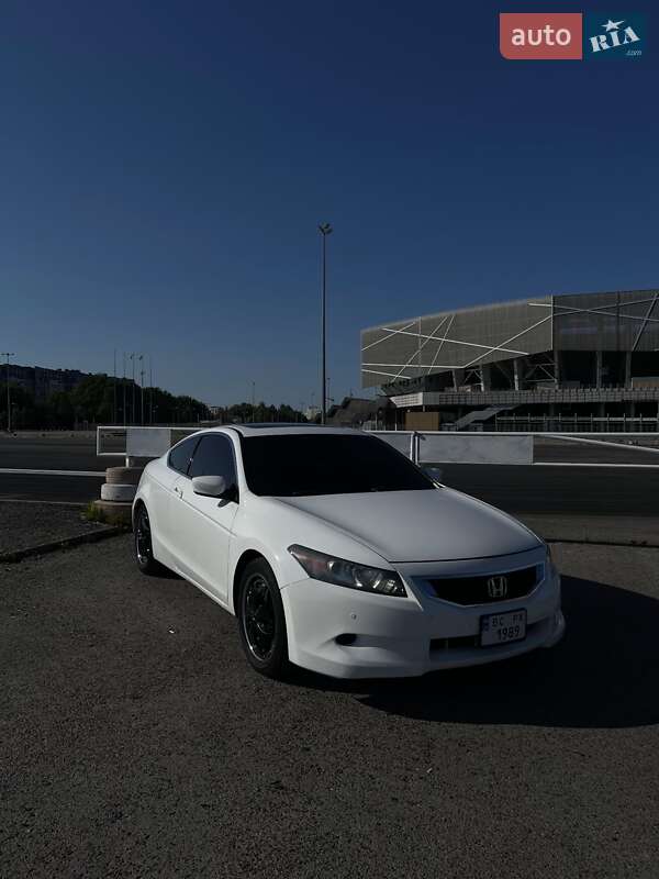 Купе Honda Accord 2008 в Львове фото 2 Купе Honda Accord 2008 в Львове