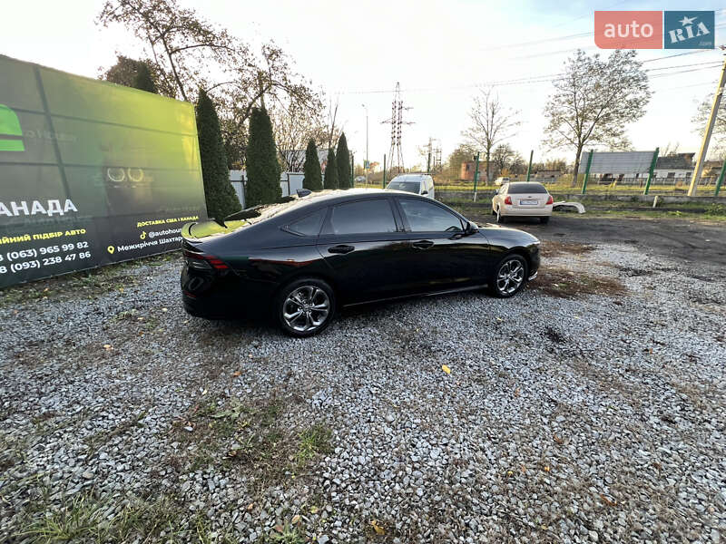 Седан Honda Accord 2024 в Шептицькому