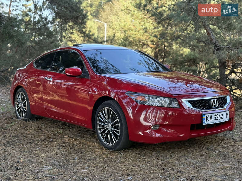 Купе Honda Accord 2008 в Радомышле
