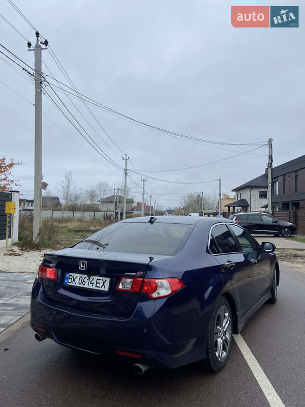 Седан Honda Accord 2008 в Киеве