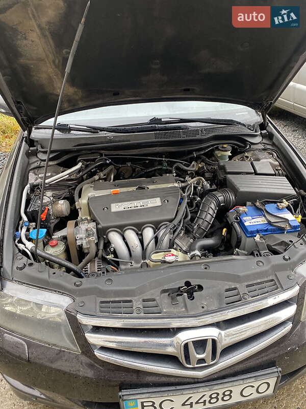 Седан Honda Accord 2006 в Львове