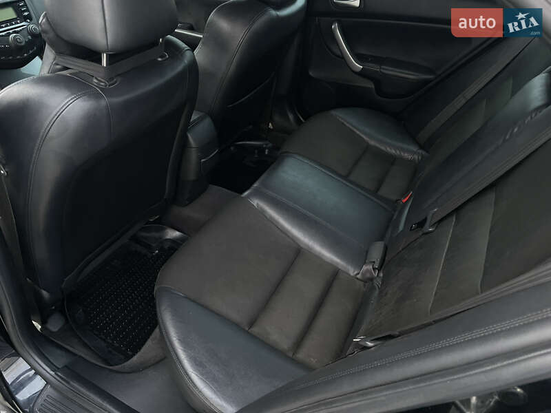 Седан Honda Accord 2005 в Киеве фото 12 Седан Honda Accord 2005 в Киеве