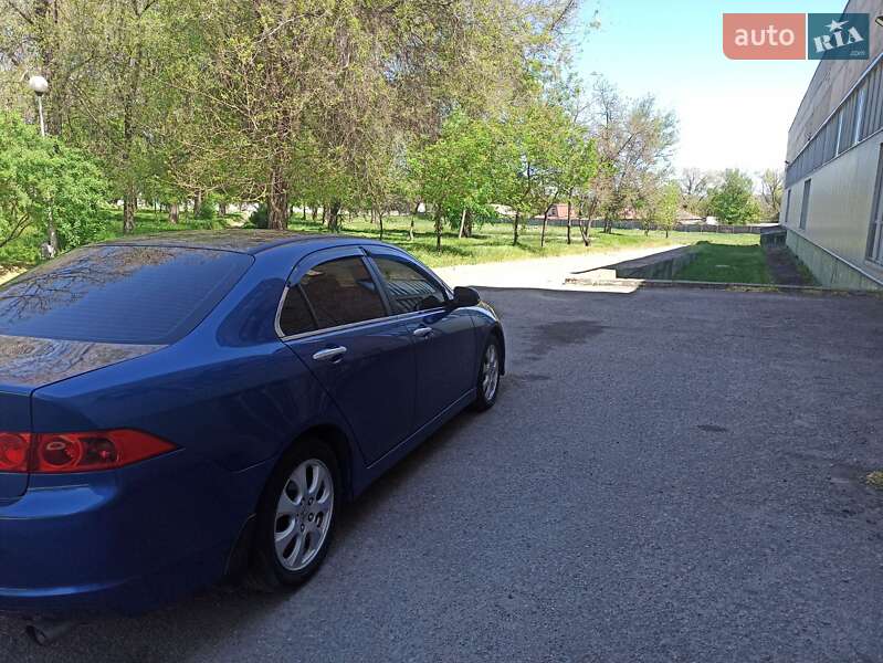 Седан Honda Accord 2006 в Запоріжжі