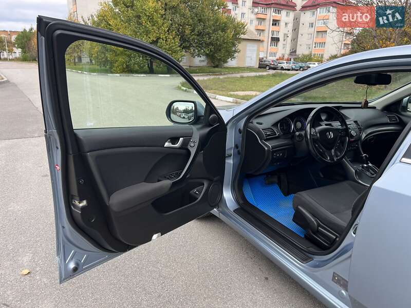 Седан Honda Accord 2013 в Богуславе фото 24 Седан Honda Accord 2013 в Богуславе