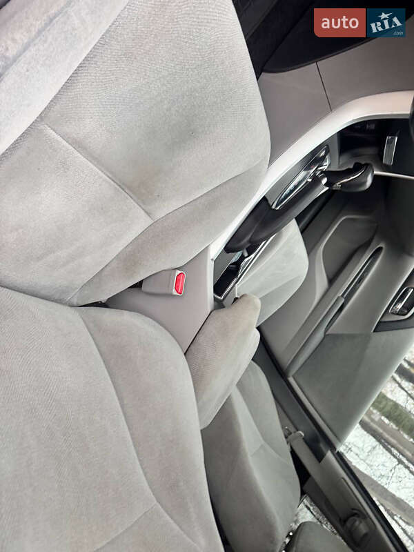 Седан Honda Accord 2013 в Охтирці