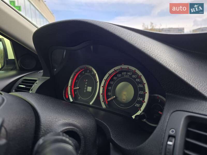 Седан Honda Accord 2010 в Одессе