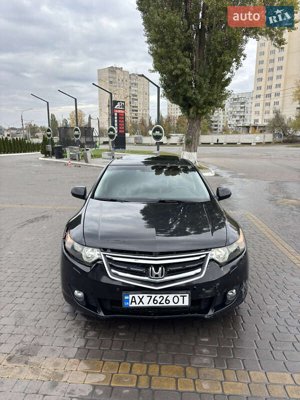 Седан Honda Accord 2010 в Харькове фото 3 Седан Honda Accord 2010 в Харькове