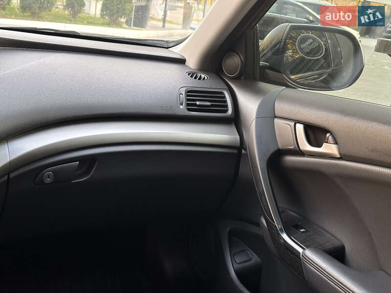 Седан Honda Accord 2010 в Харькове фото 27 Седан Honda Accord 2010 в Харькове