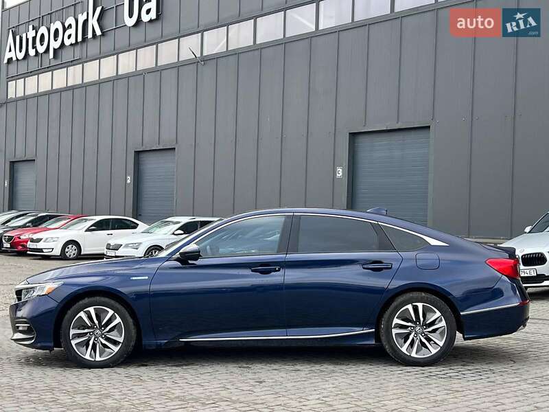 Седан Honda Accord 2019 в Львове