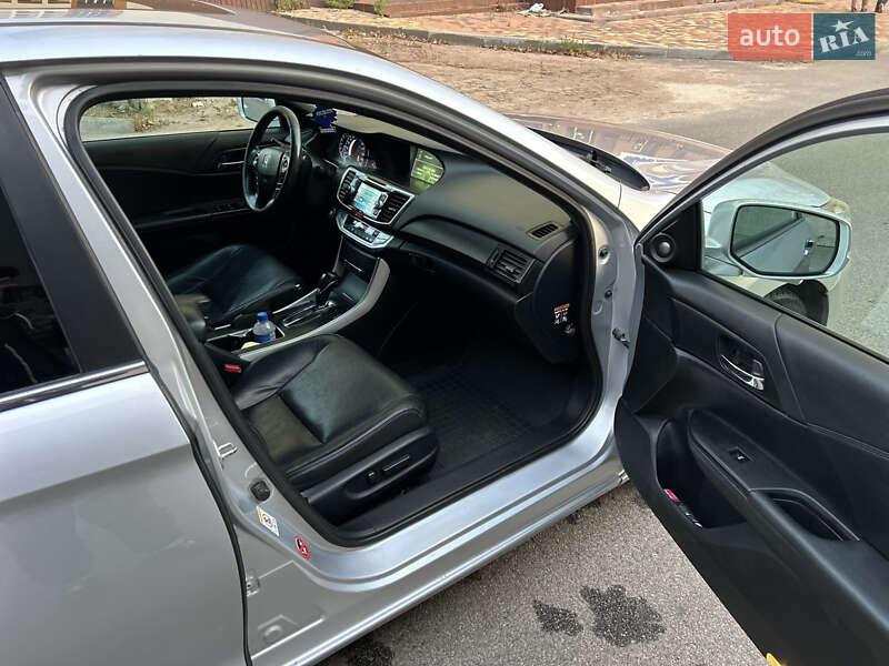 Седан Honda Accord 2013 в Киеве фото 21 Седан Honda Accord 2013 в Киеве
