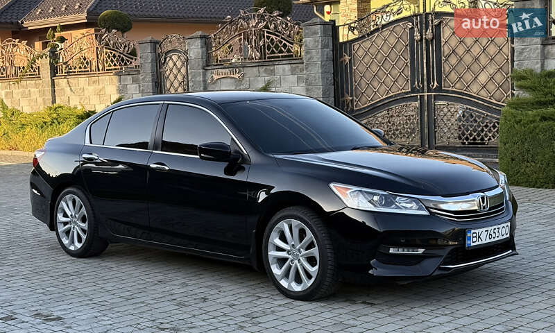 Седан Honda Accord 2015 в Ровно фото 6 Седан Honda Accord 2015 в Ровно
