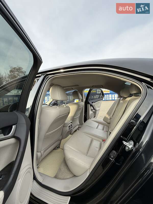 Седан Honda Accord 2011 в Киеве