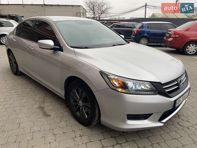 Седан Honda Accord 2014 в Житомире фото 9 Седан Honda Accord 2014 в Житомире