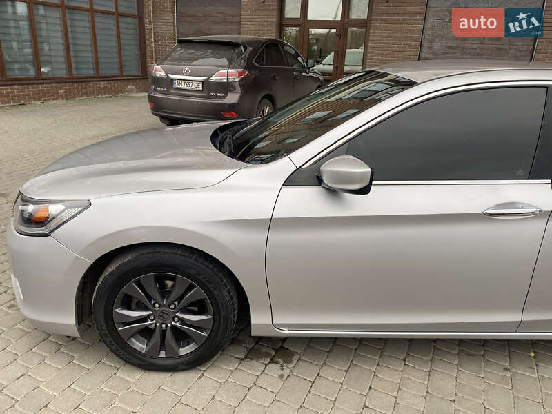 Седан Honda Accord 2014 в Житомире фото 12 Седан Honda Accord 2014 в Житомире