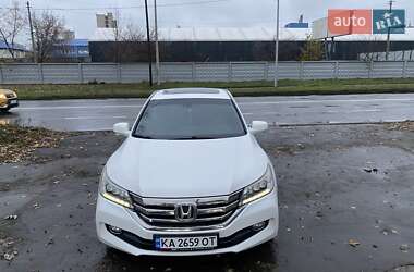 Седан Honda Accord 2014 в Киеве