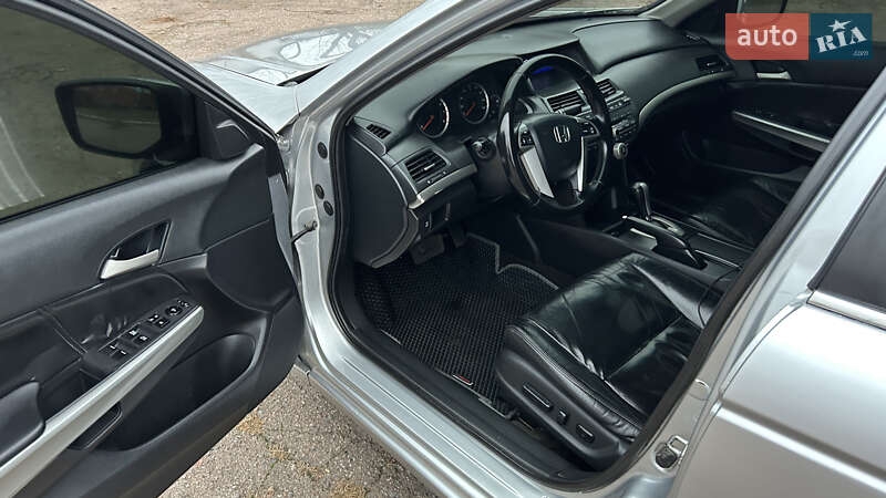 Седан Honda Accord 2008 в Городне фото 10 Седан Honda Accord 2008 в Городне