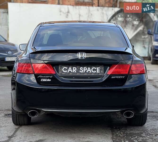 Седан Honda Accord 2015 в Одессе