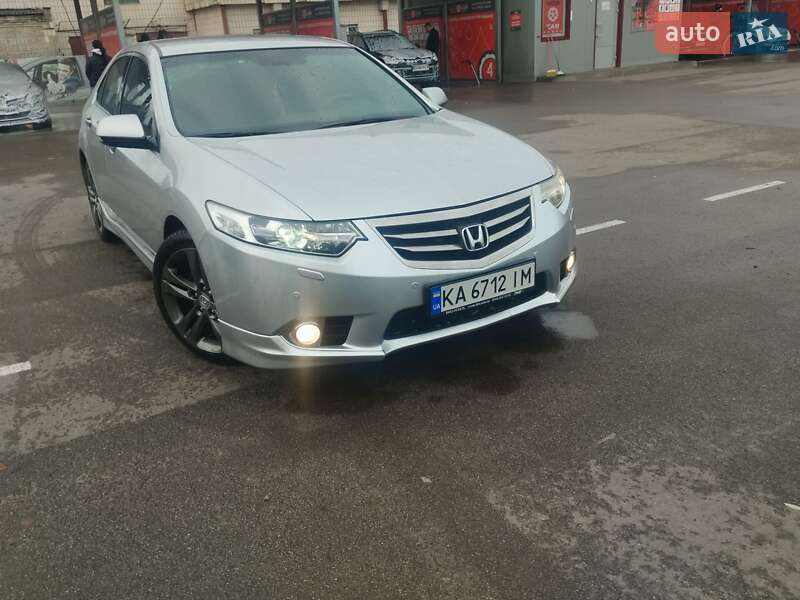 Седан Honda Accord 2012 в Киеве фото 16 Седан Honda Accord 2012 в Киеве