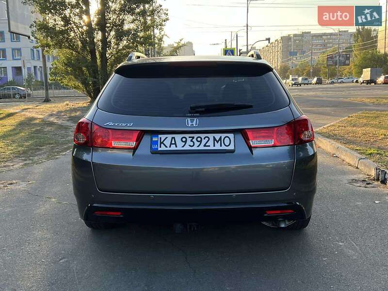 Седан Honda Accord 2009 в Киеве