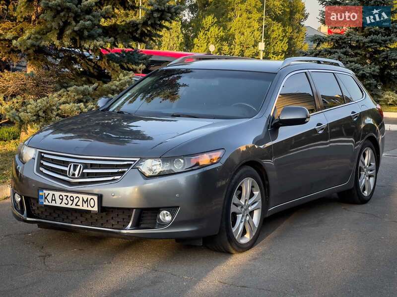 Седан Honda Accord 2009 в Киеве