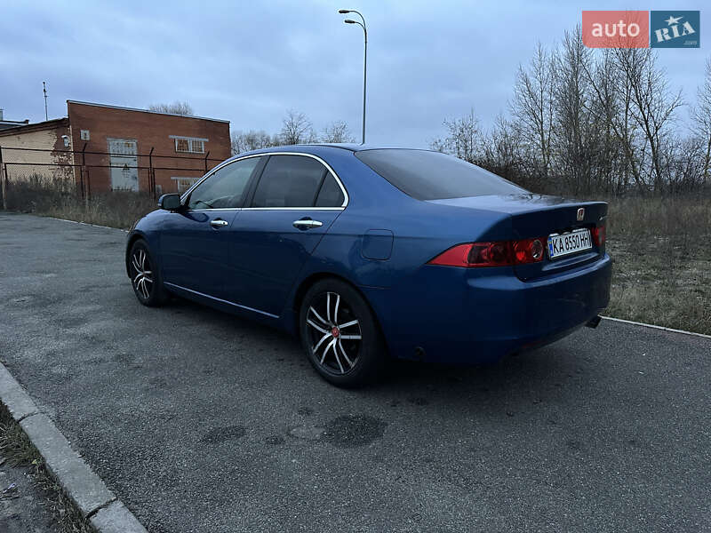 Седан Honda Accord 2003 в Киеве фото 10 Седан Honda Accord 2003 в Киеве