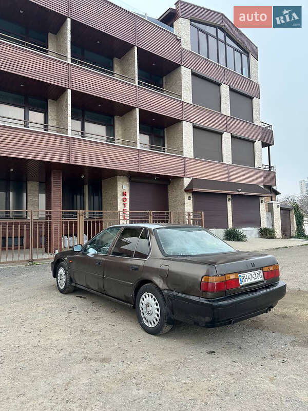 Седан Honda Accord 1990 в Одессе