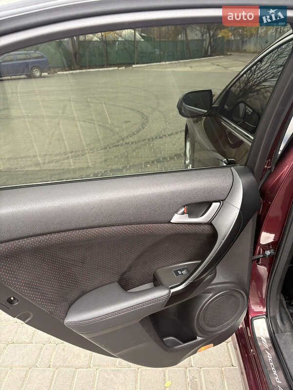 Седан Honda Accord 2012 в Одессе