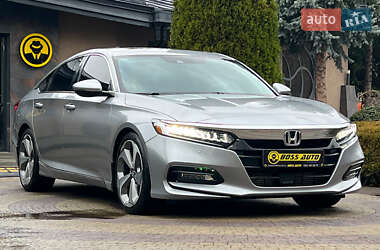 Седан Honda Accord 2019 в Львове