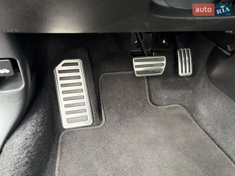 Седан Honda Accord 2022 в Києві