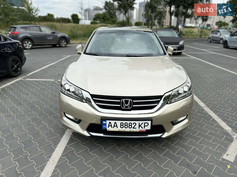 Седан Honda Accord 2013 в Киеве фото 2 Седан Honda Accord 2013 в Киеве