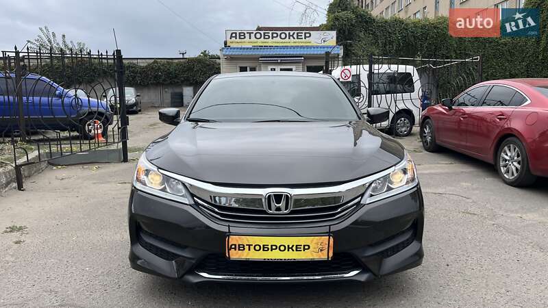 Седан Honda Accord 2017 в Николаеве