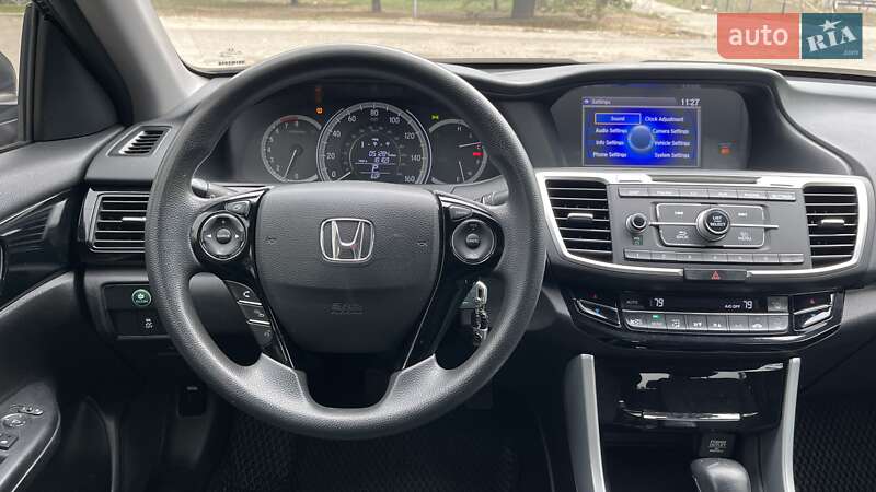 Седан Honda Accord 2017 в Николаеве