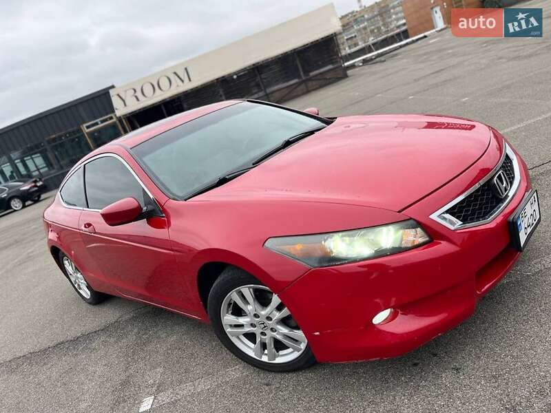 Купе Honda Accord 2008 в Киеве