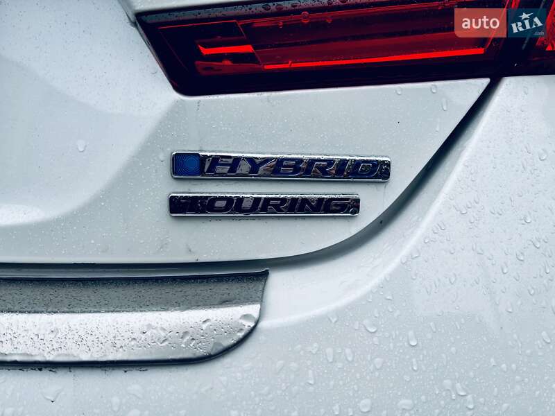 Седан Honda Accord 2019 в Киеве