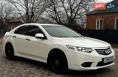 Седан Honda Accord 2012 в Ахтырке