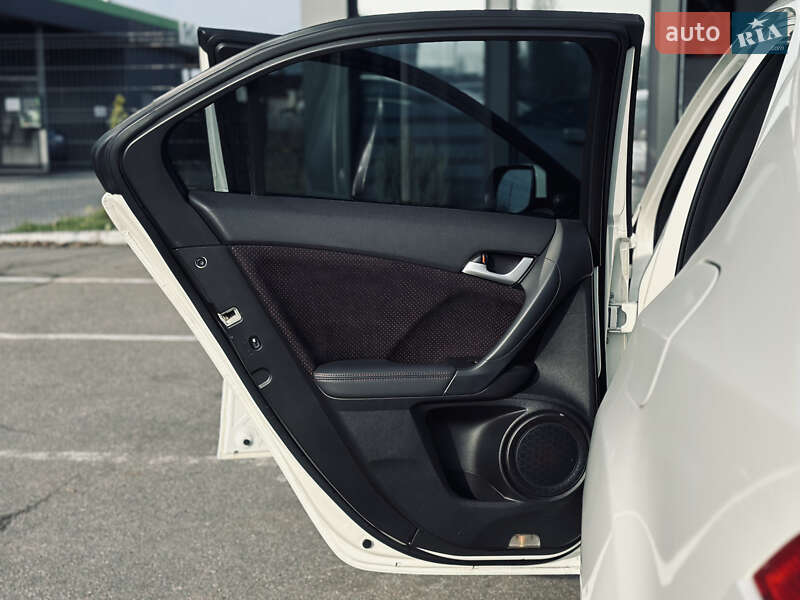 Седан Honda Accord 2011 в Кременчуге фото 14 Седан Honda Accord 2011 в Кременчуге