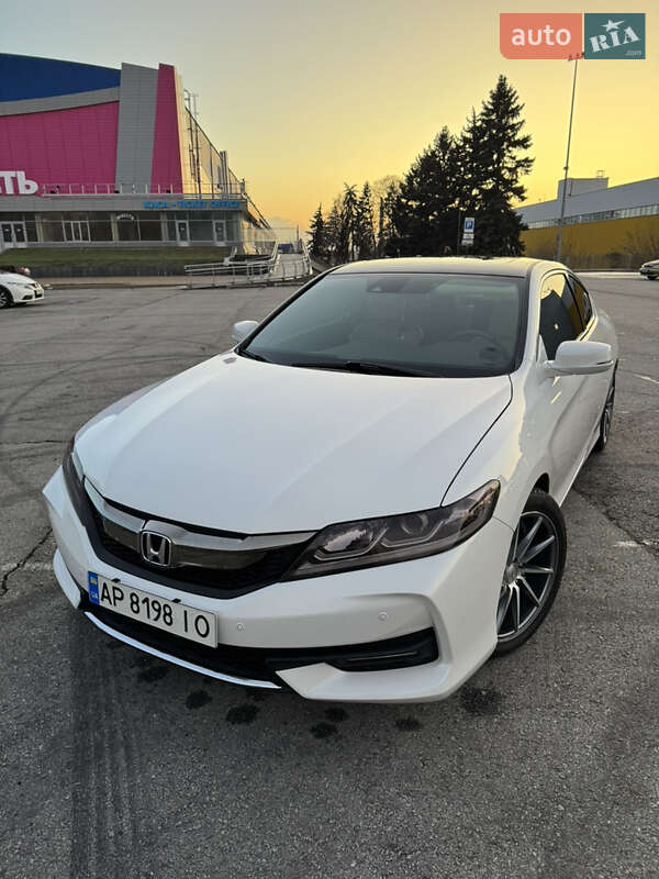 Купе Honda Accord 2015 в Запорожье