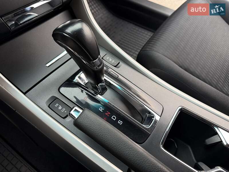 Седан Honda Accord 2013 в Днепре