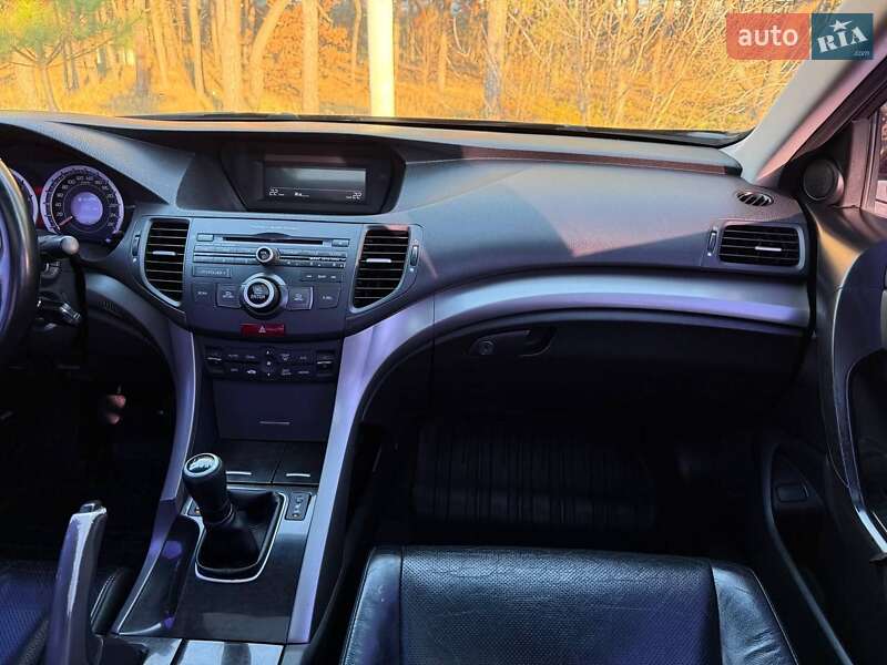 Седан Honda Accord 2008 в Киеве