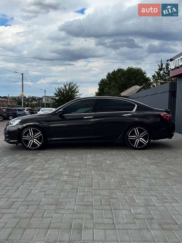 Седан Honda Accord 2017 в Кропивницькому