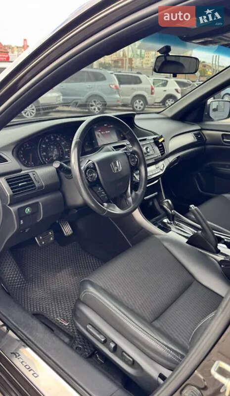 Седан Honda Accord 2017 в Кропивницькому