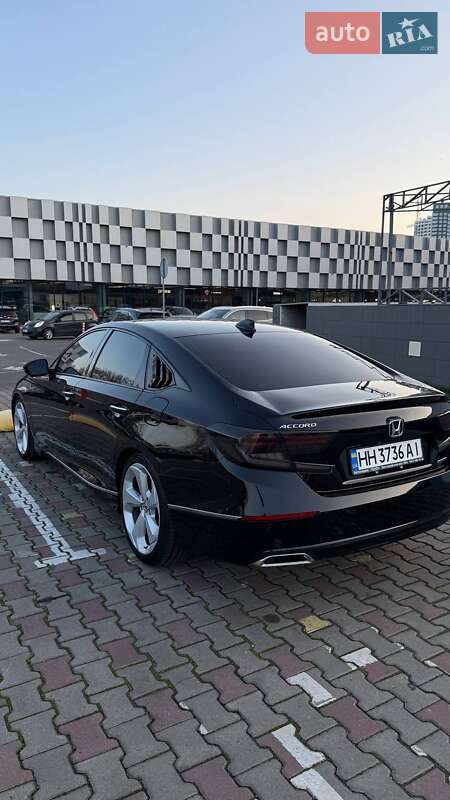 Седан Honda Accord 2018 в Одессе
